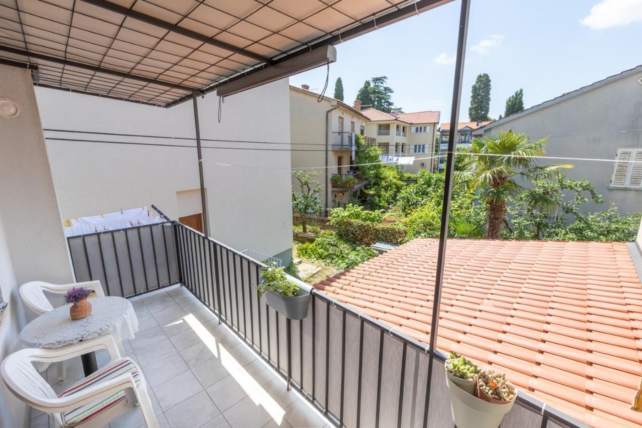 Apartment Oleander Malinska Luaran gambar